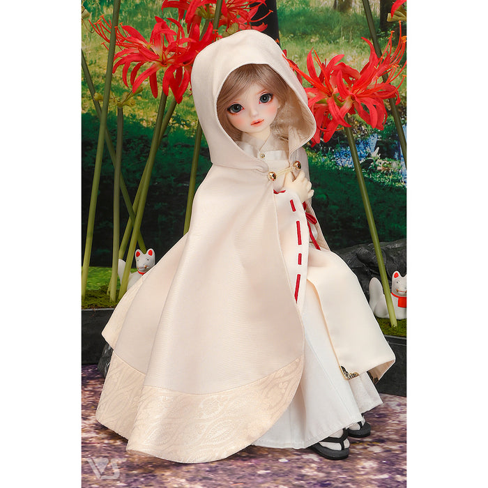 Pure White Cape