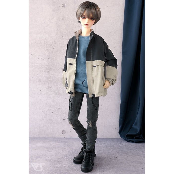 Big Silhouette Nylon Jacket