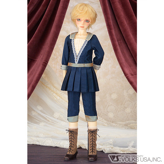 Antique Boyish Style
