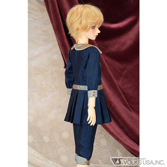 Antique Boyish Style