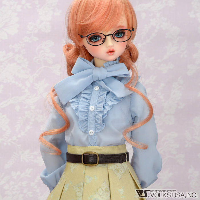 Brown tabby cat skirt set